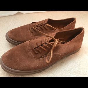 Authentic lo pro suede vans